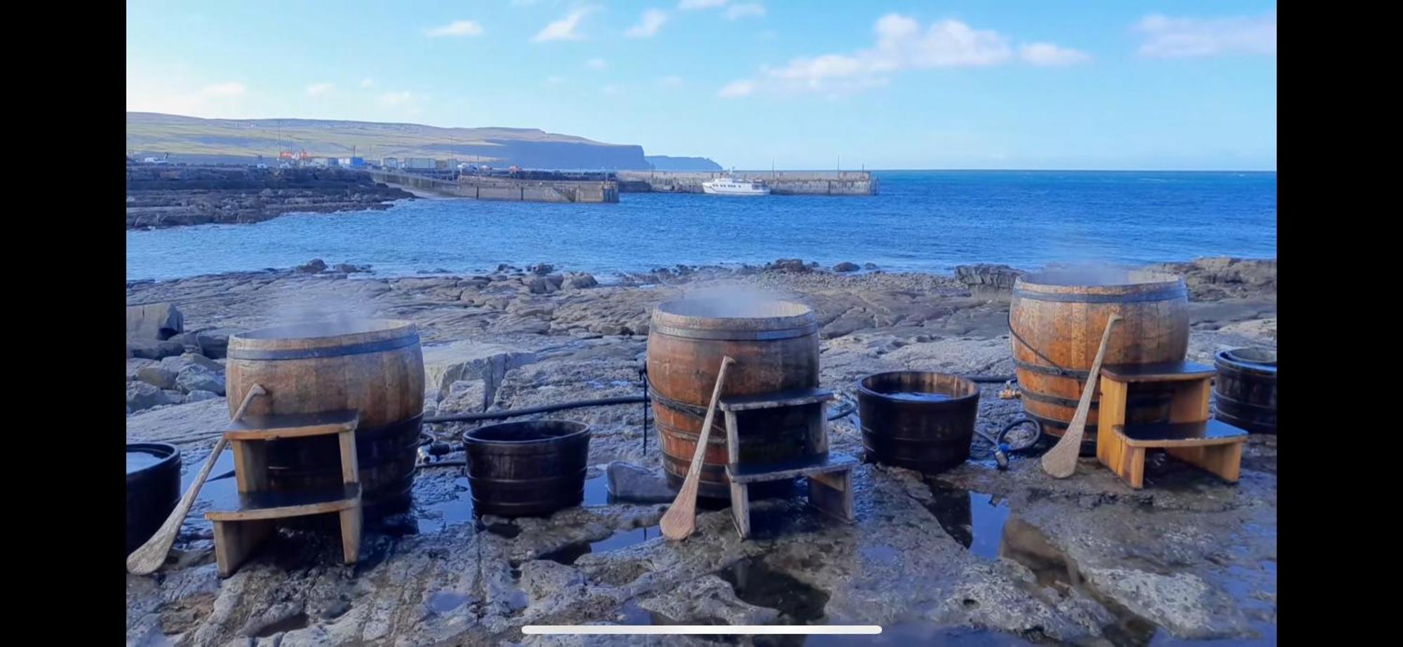 Doolin Village Accomodation エクステリア 写真